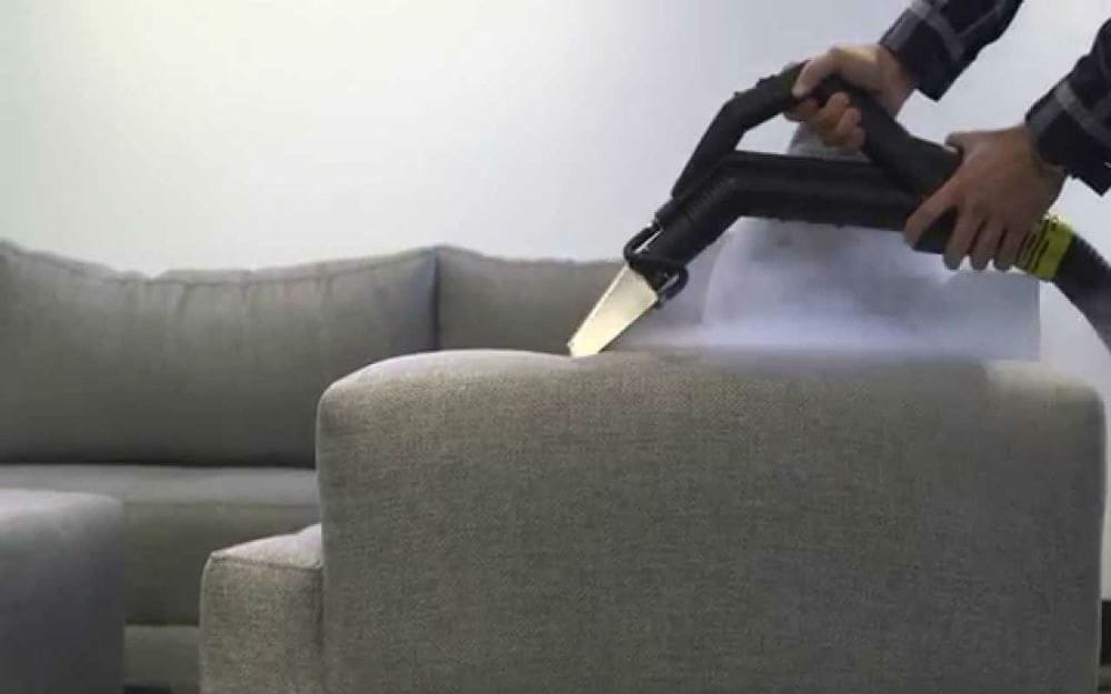 شركه الاماراتي شركة تنظيف كنب بالبخار في أبوظبي خدمات تنظيف الكنب بالبخار